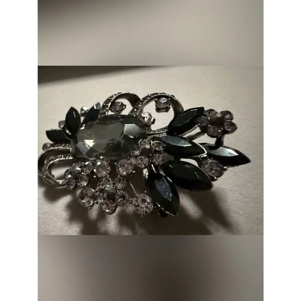 Vintage Women Brooch Black Crystal Rhinestone Floral Statement Pin